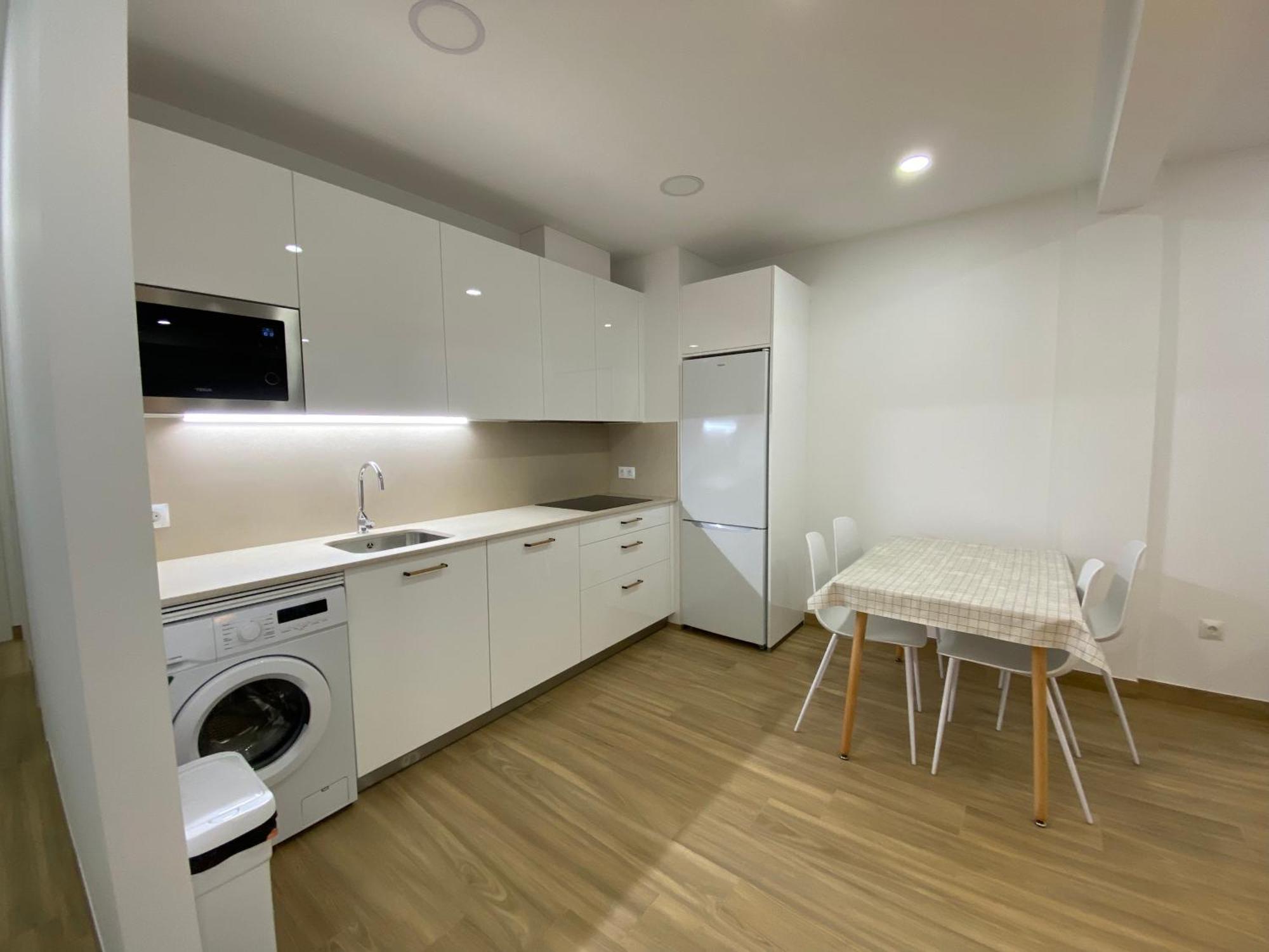 Apartamento Recien Reformado Zona Estaciones Apartment Santander Ngoại thất bức ảnh